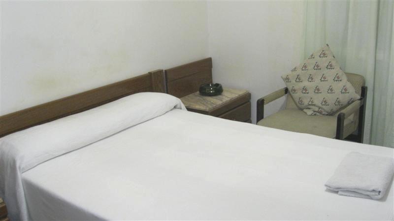 Pension Iglesias Zaragoza Phòng bức ảnh