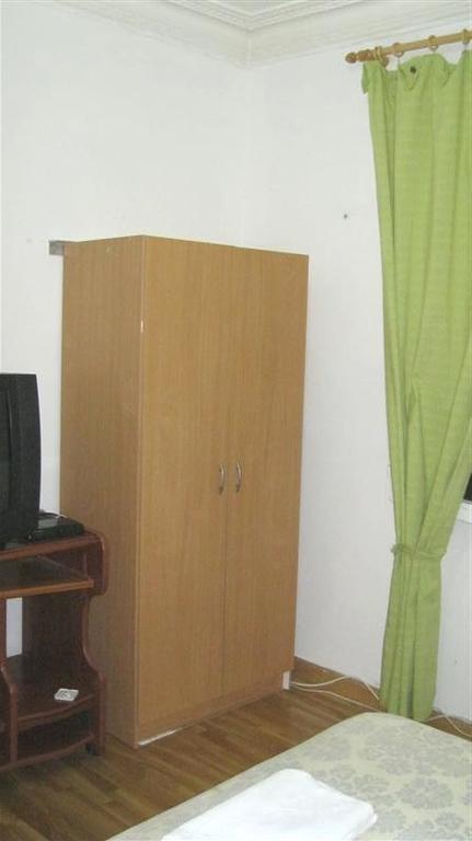 Pension Iglesias Zaragoza Phòng bức ảnh